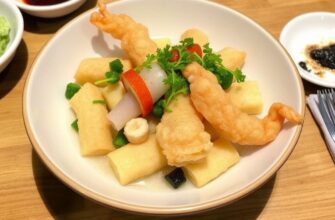 Японский темпура: овощи и морепродукты в лёгком кляре